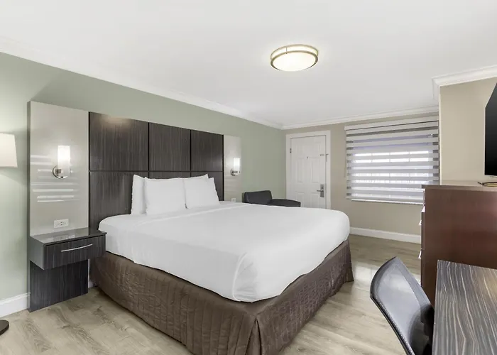 Best Western Historic Bayfront